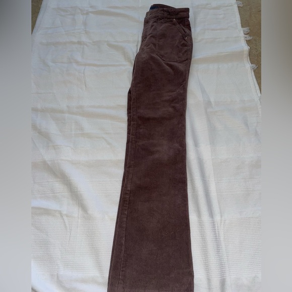 Only worn once brown flared jean - Picture 3 of 7